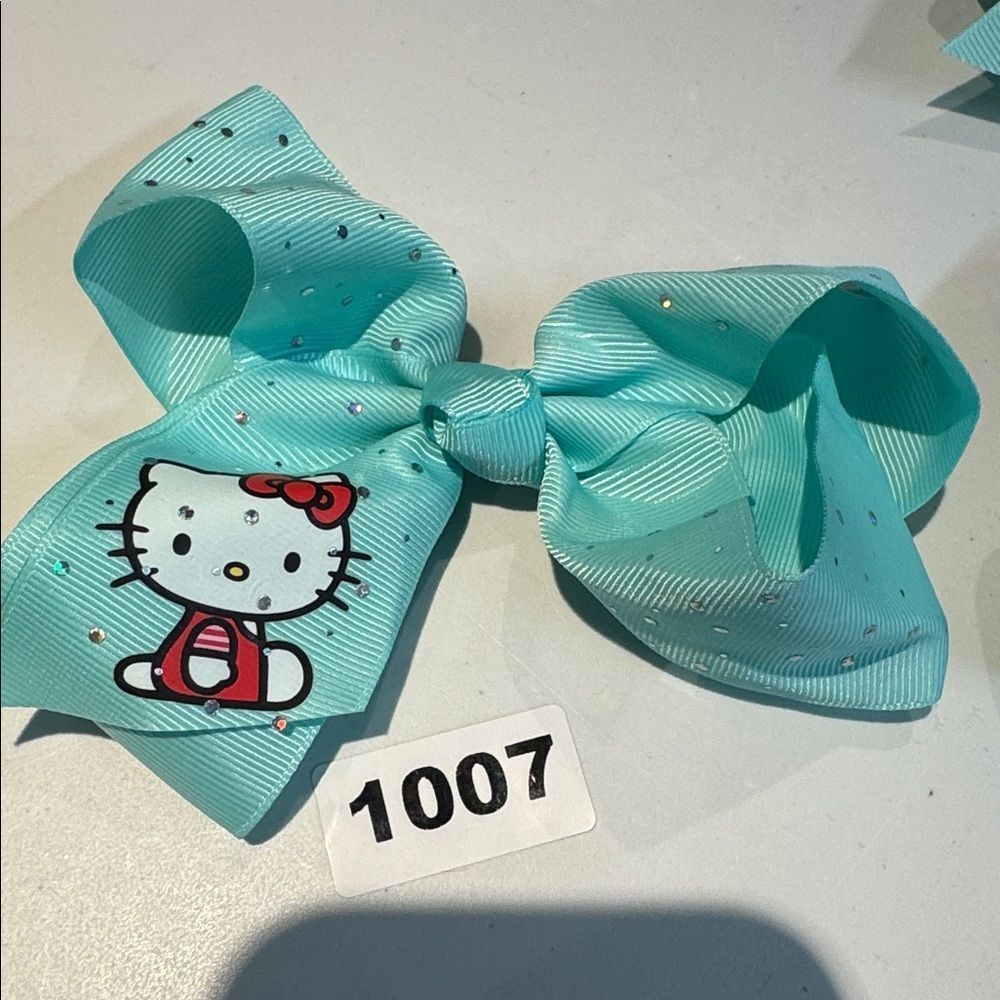 1007 Mint Green Hello Kitty Hair Bow Alligator Clip